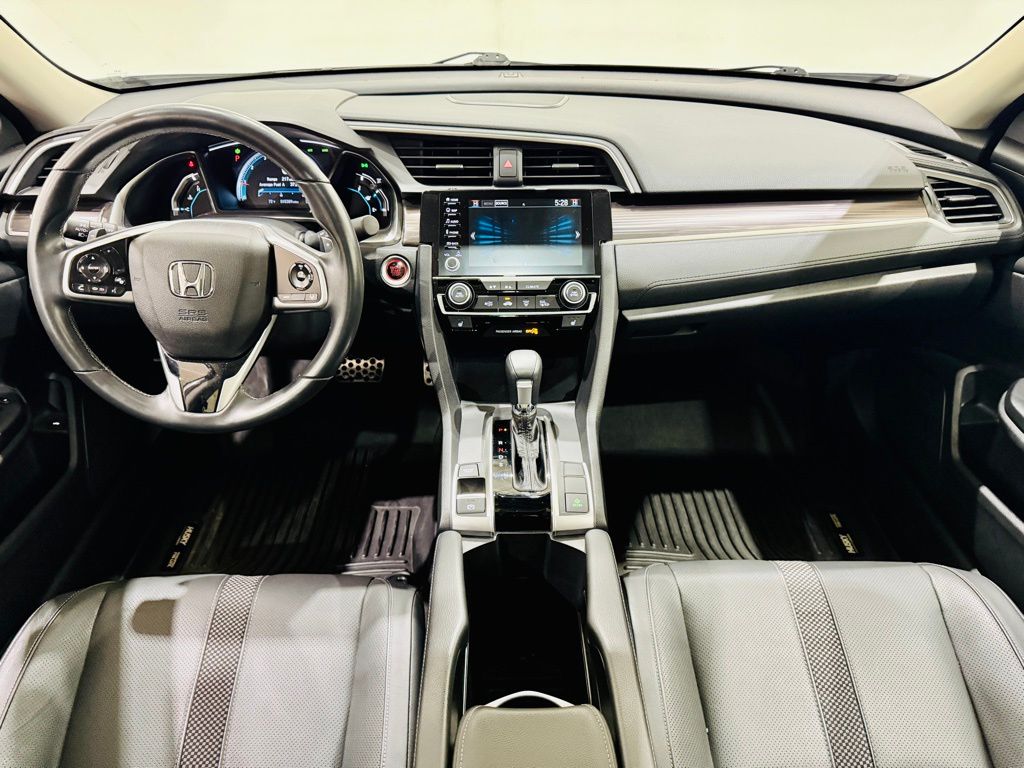 2019 Honda Civic Touring 6