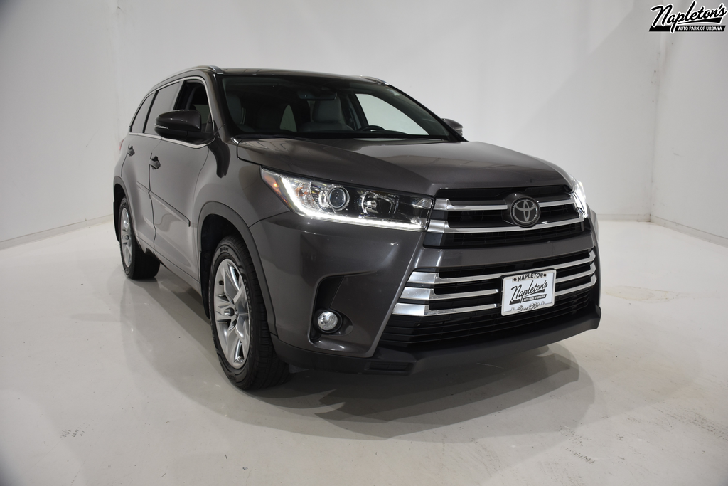 2017 Toyota Highlander Limited 1