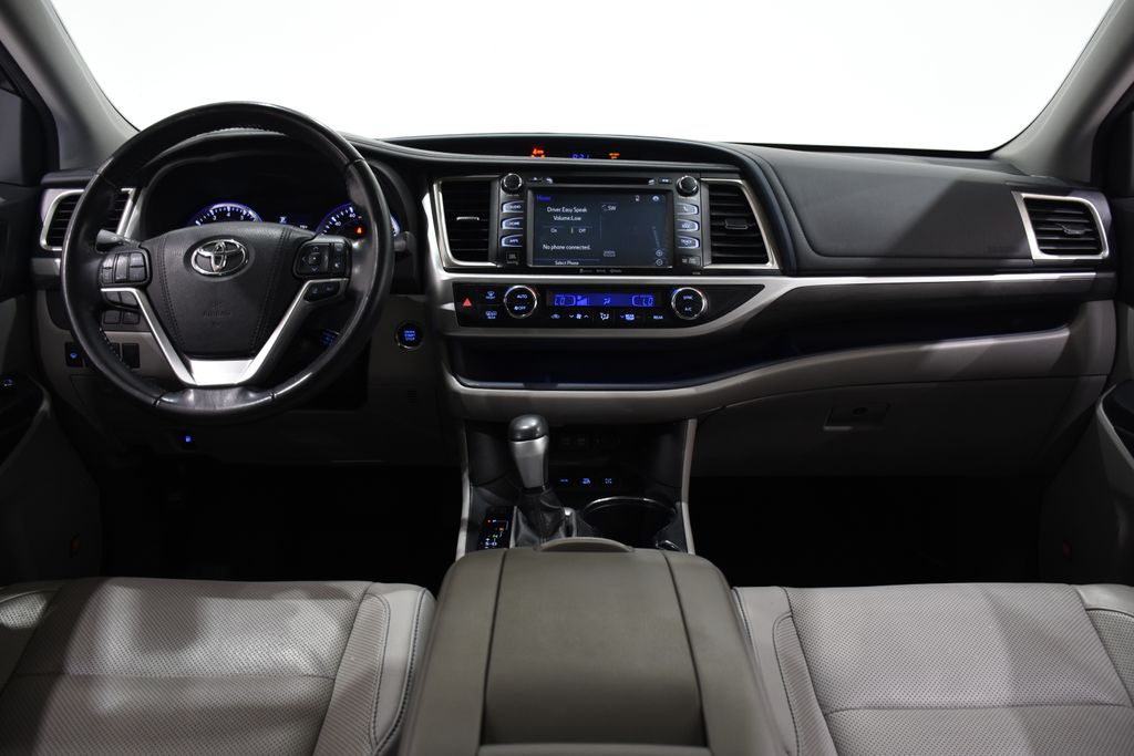 2017 Toyota Highlander Limited 7