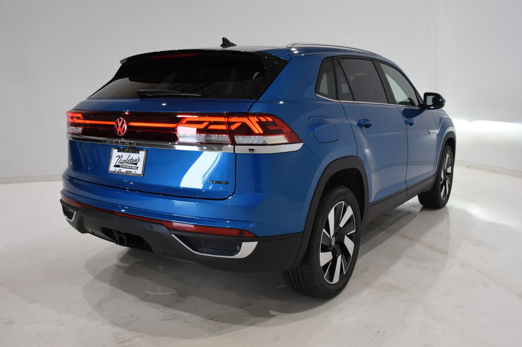 2024 Volkswagen Atlas Cross Sport 2.0T SE w/Technology 4