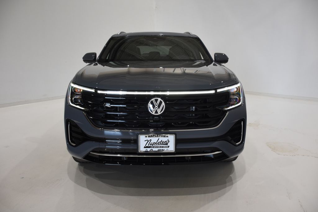 2024 Volkswagen Atlas Cross Sport 2.0T SEL Premium R-Line 2