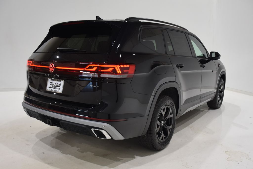 2025 Volkswagen Atlas Peak Edition 4