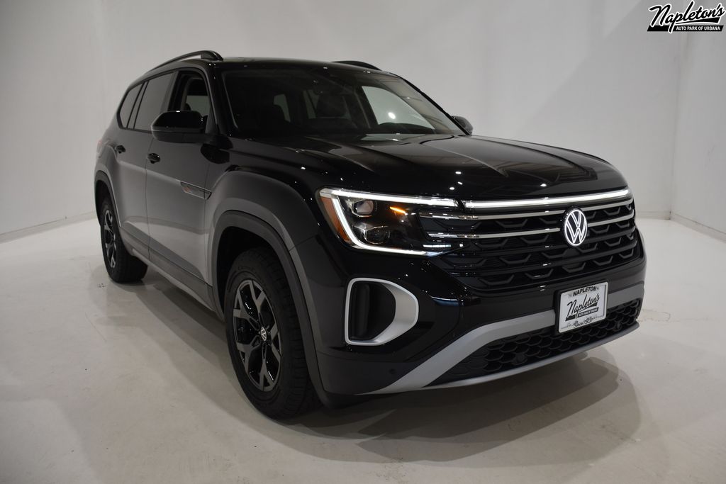 2025 Volkswagen Atlas Peak Edition 1