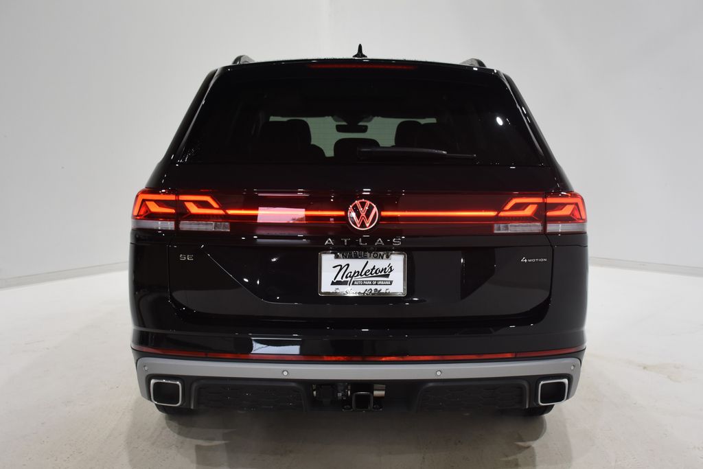 2025 Volkswagen Atlas Peak Edition SE W/ Tech 5