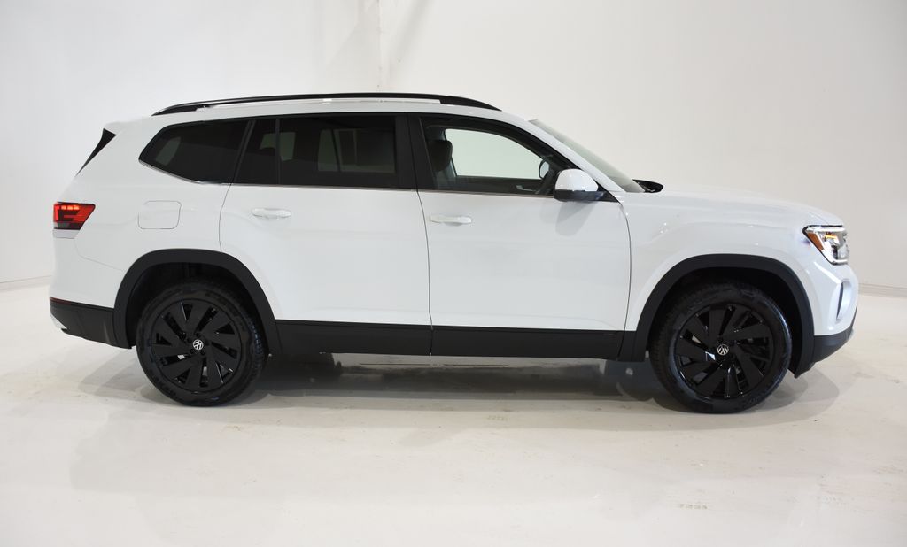 2024 Volkswagen Atlas 2.0T SE w/Technology 3