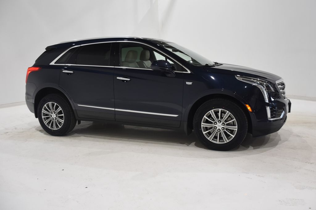 2017 Cadillac XT5 Luxury 3