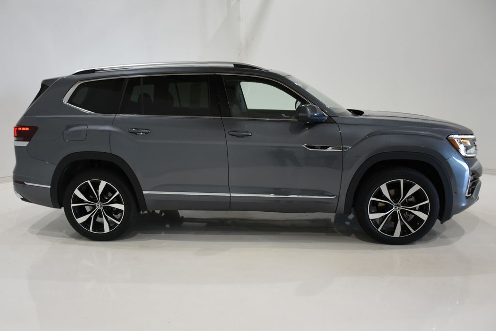 2024 Volkswagen Atlas 2.0T SEL Premium R-Line 3