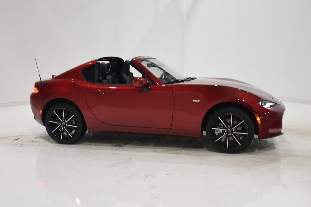 2024 Mazda MX-5 Miata RF Grand Touring 8