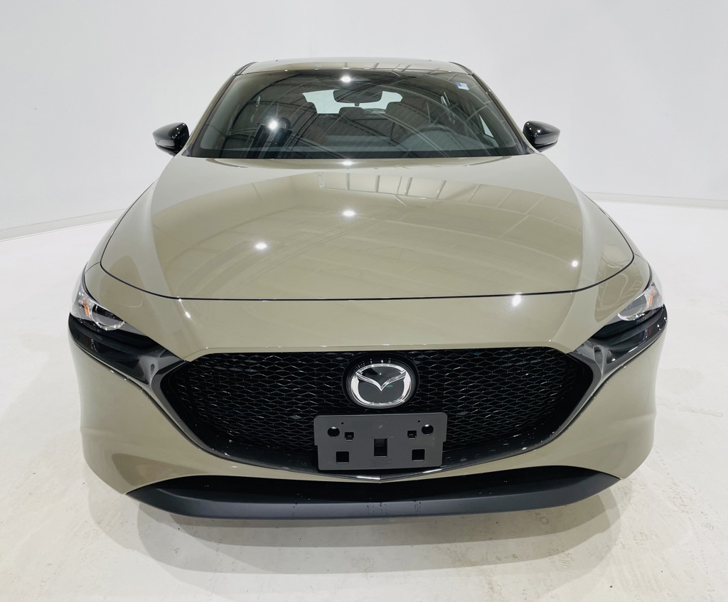 2024 Mazda Mazda3 Turbo Carbon Edition 2