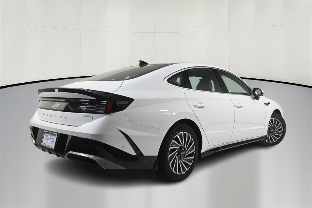 2024 Hyundai Sonata Hybrid Limited 7