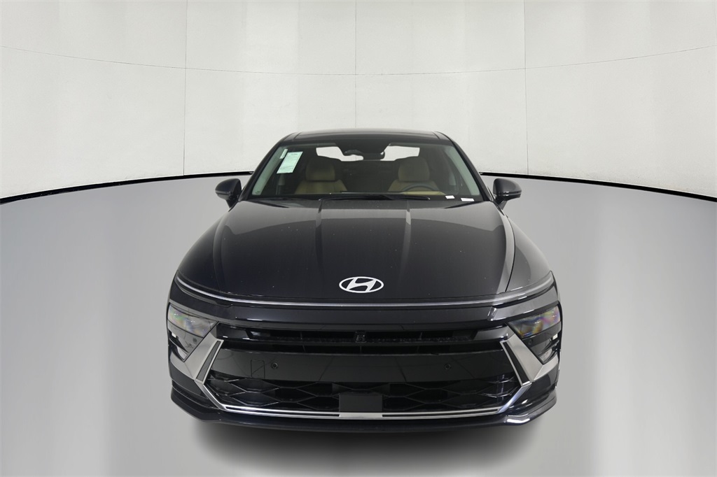 2024 Hyundai Sonata Hybrid Limited 2