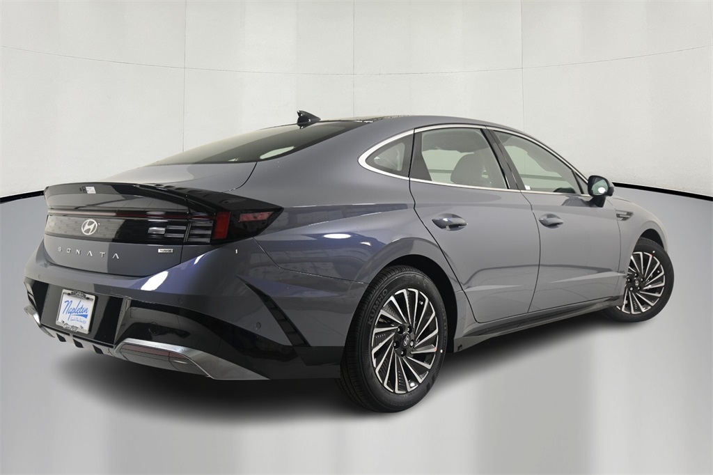 2024 Hyundai Sonata Hybrid Limited 7