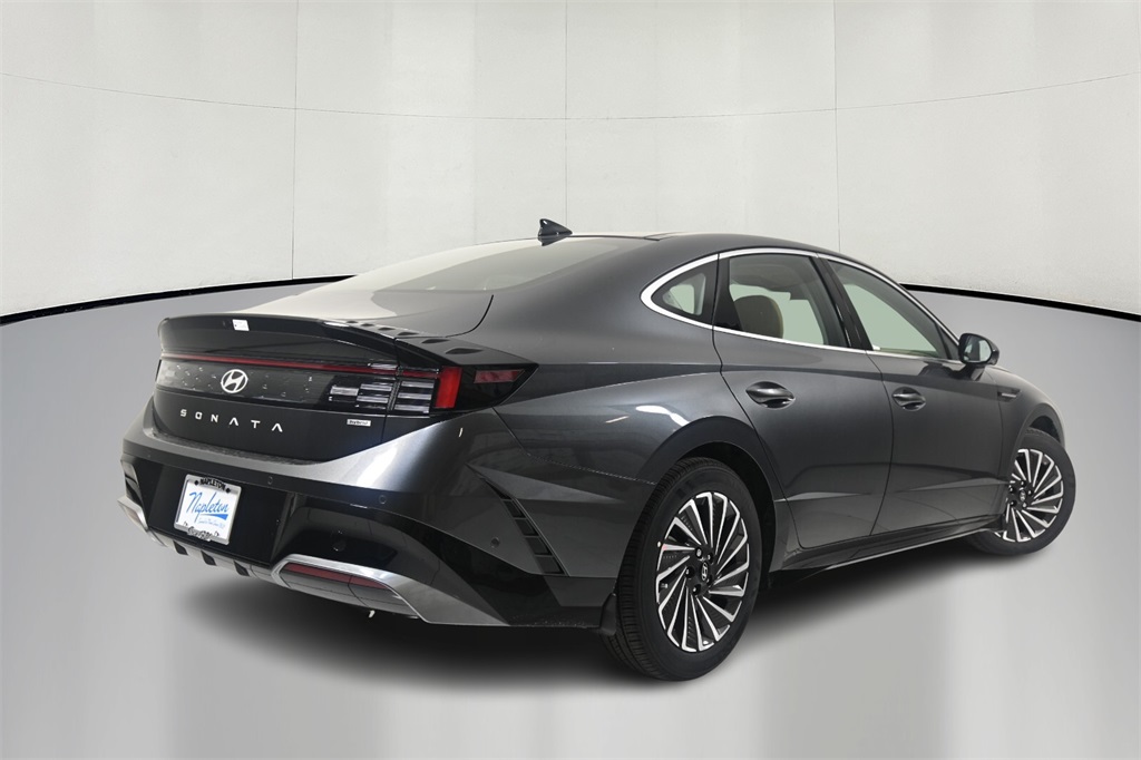 2024 Hyundai Sonata Hybrid Limited 7