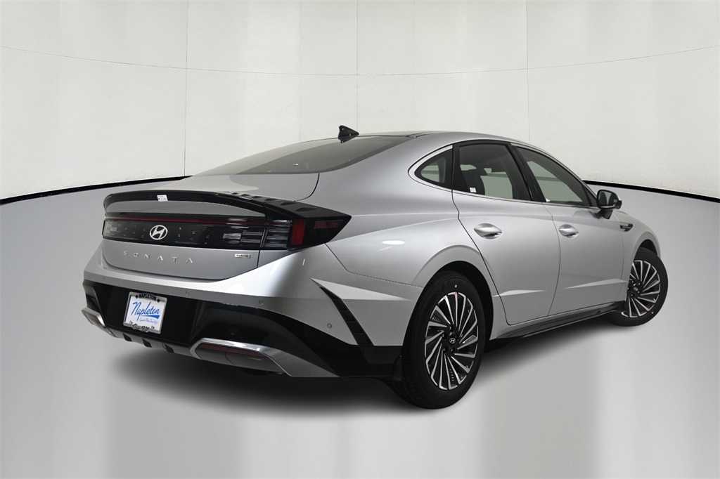 2024 Hyundai Sonata Hybrid Limited 7