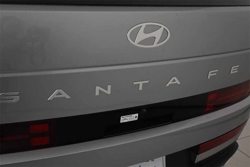 2024 Hyundai Santa Fe Limited 8