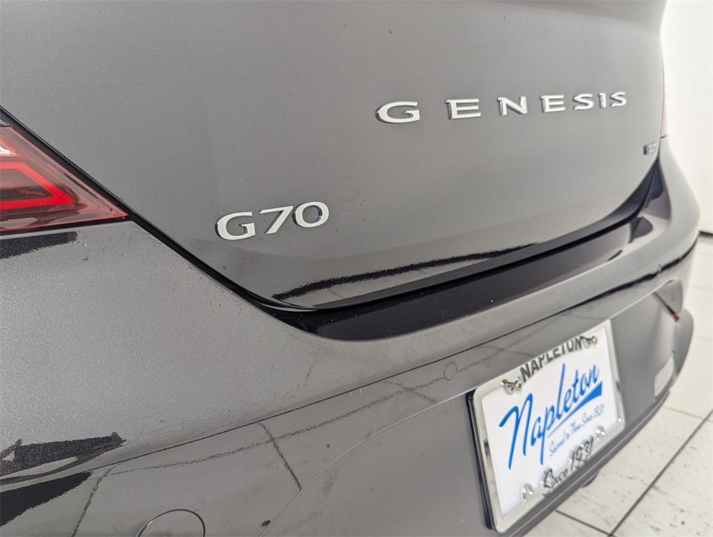 2023 Genesis G70 3.3T 8