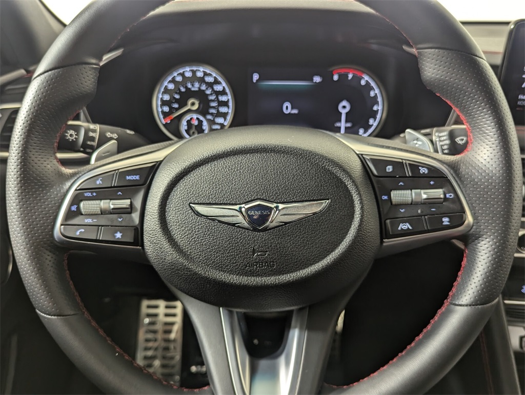 2023 Genesis G70 3.3T 17