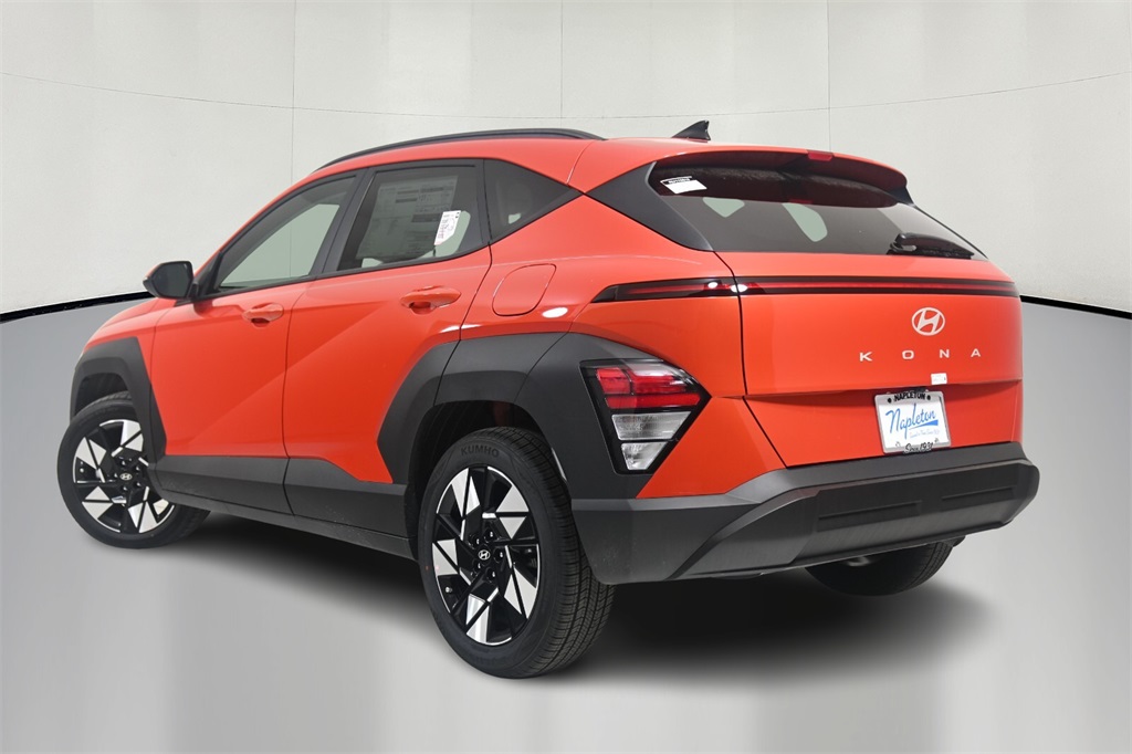 2024 Hyundai Kona SEL 4