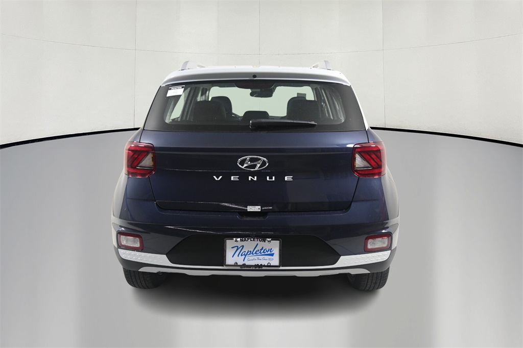 2024 Hyundai Venue Limited 6