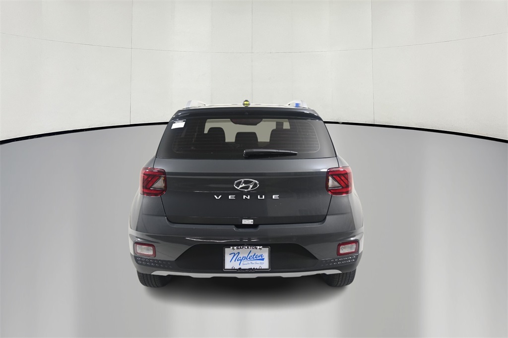 2024 Hyundai Venue Limited 6