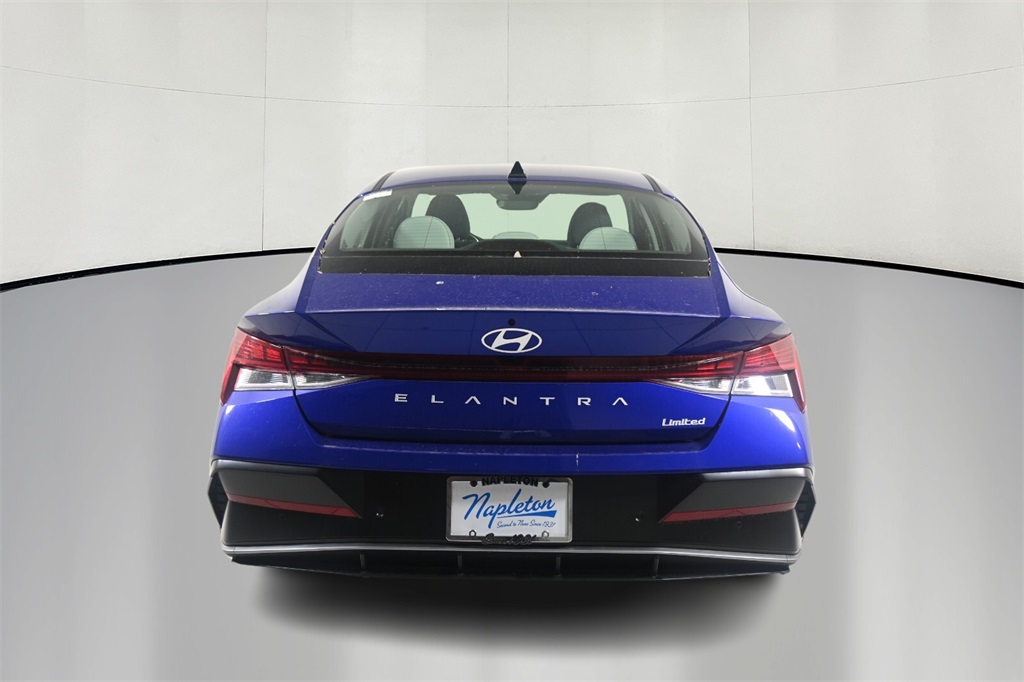 2024 Hyundai Elantra Limited 6