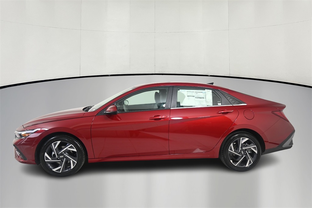 2024 Hyundai Elantra SEL 4