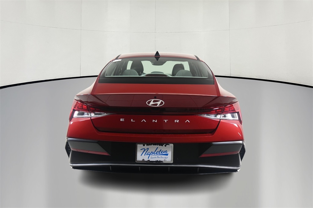 2024 Hyundai Elantra SEL 6