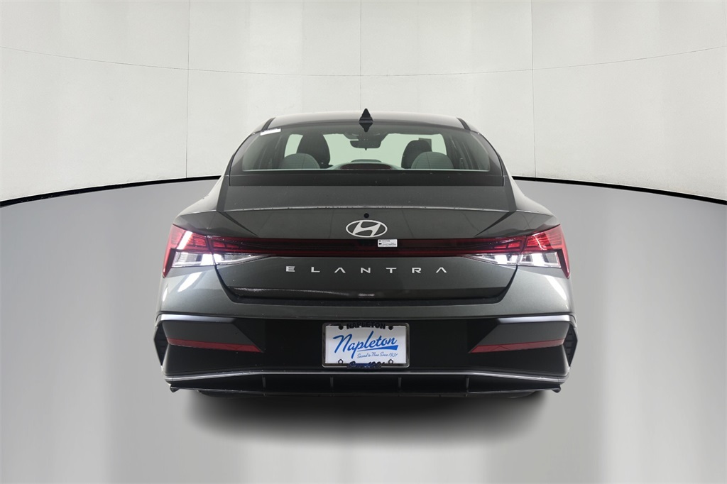 2024 Hyundai Elantra SEL 6