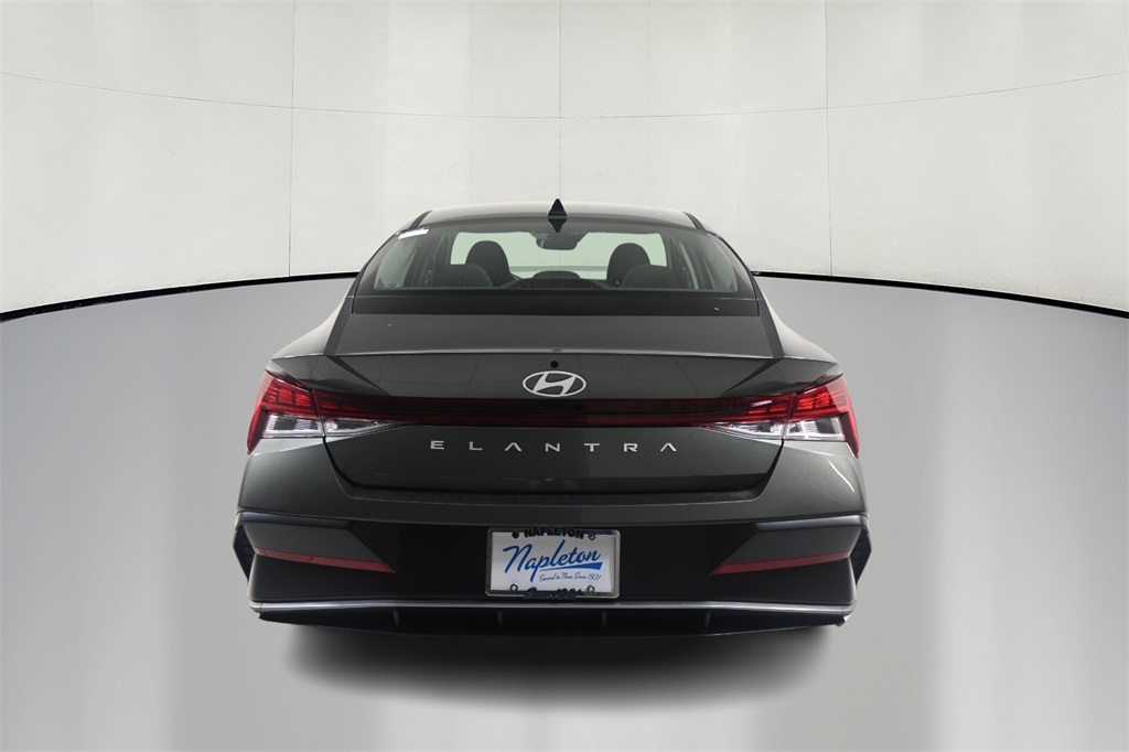 2024 Hyundai Elantra SEL 6