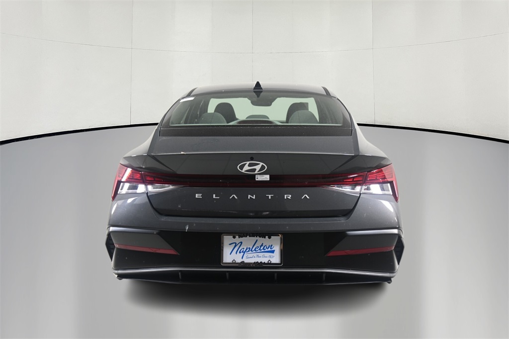 2024 Hyundai Elantra SEL 6