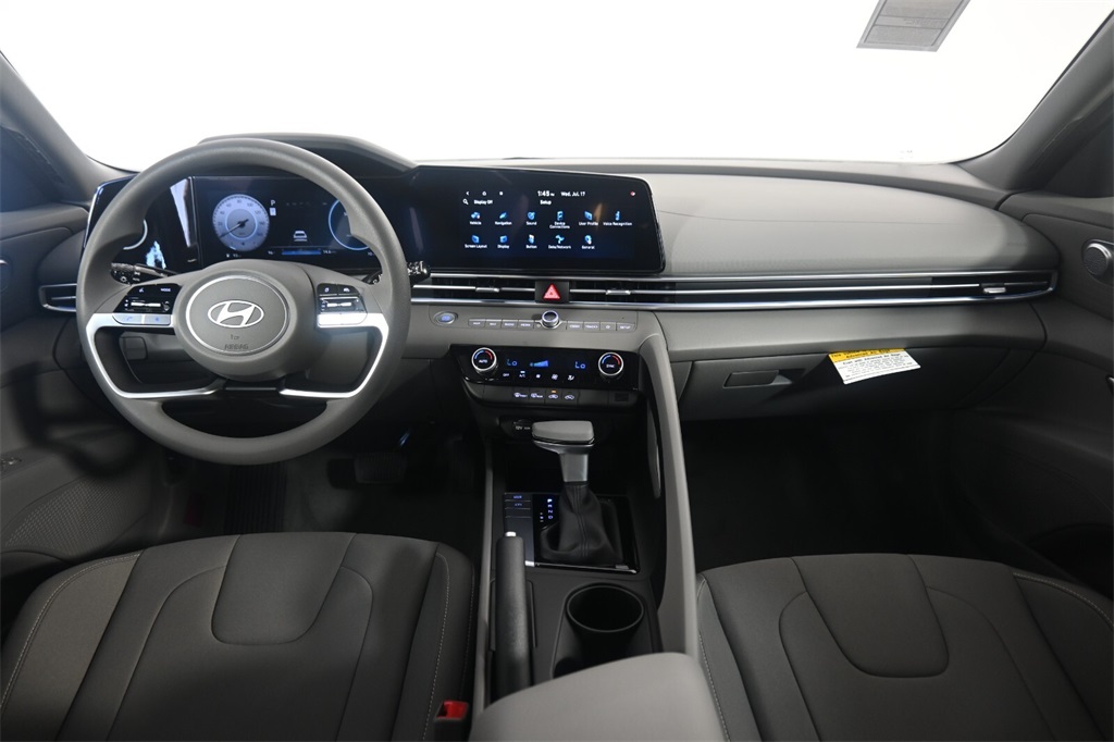 2024 Hyundai Elantra SEL 14