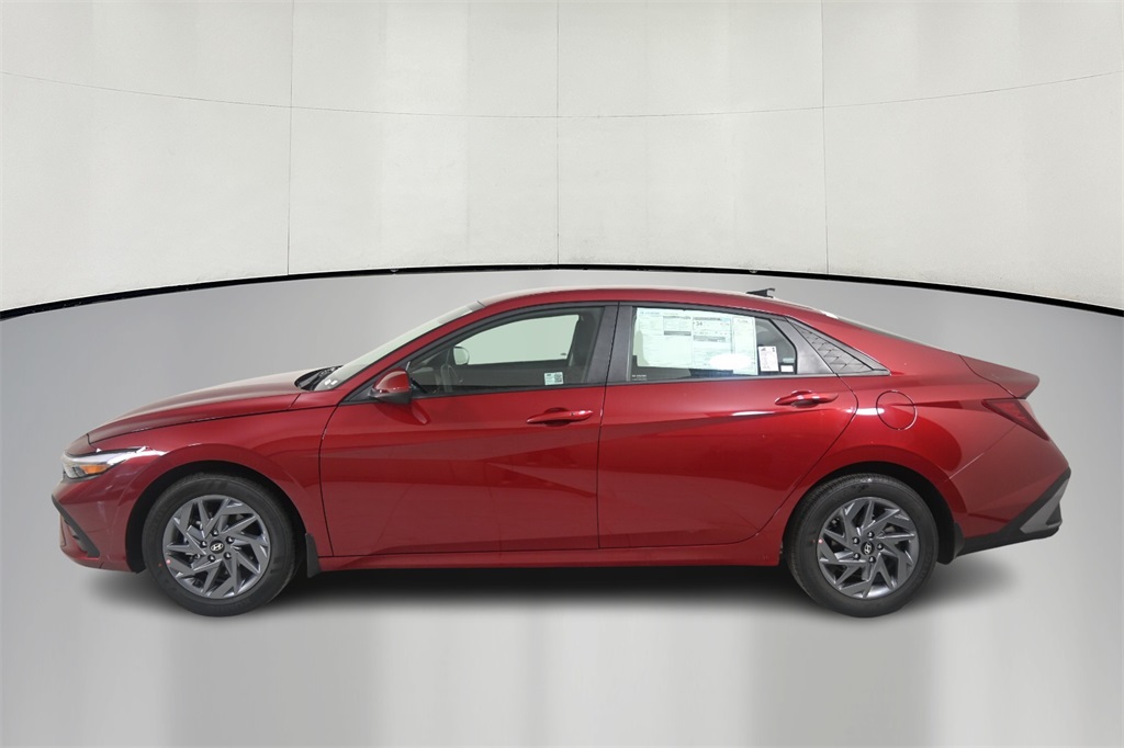 2024 Hyundai Elantra SEL 4