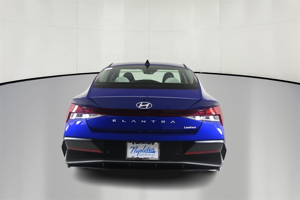 2024 Hyundai Elantra Limited 6