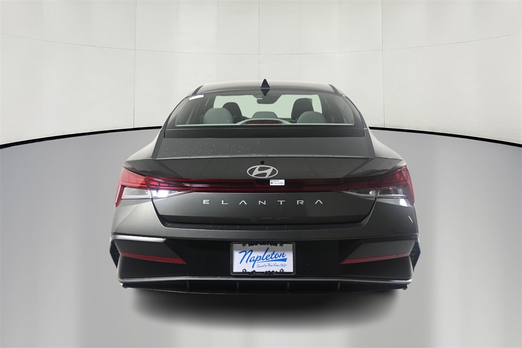 2024 Hyundai Elantra SEL 6