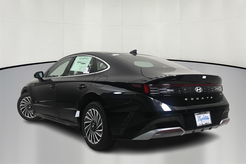 2025 Hyundai Sonata Hybrid Limited 5