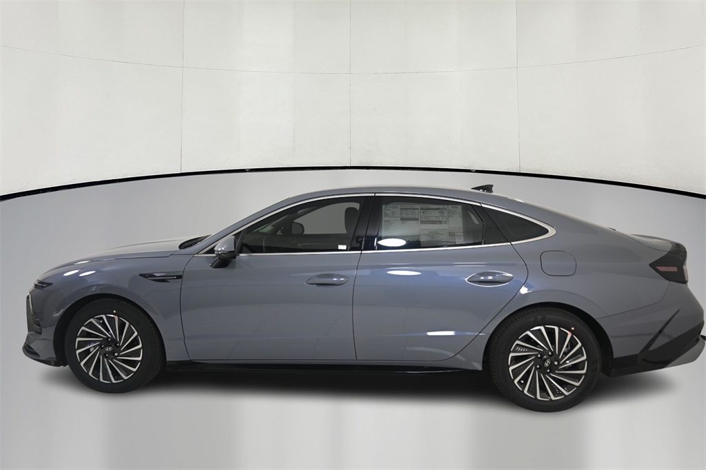 2025 Hyundai Sonata Hybrid SEL 4