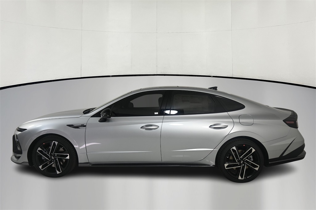 2025 Hyundai Sonata N Line 4