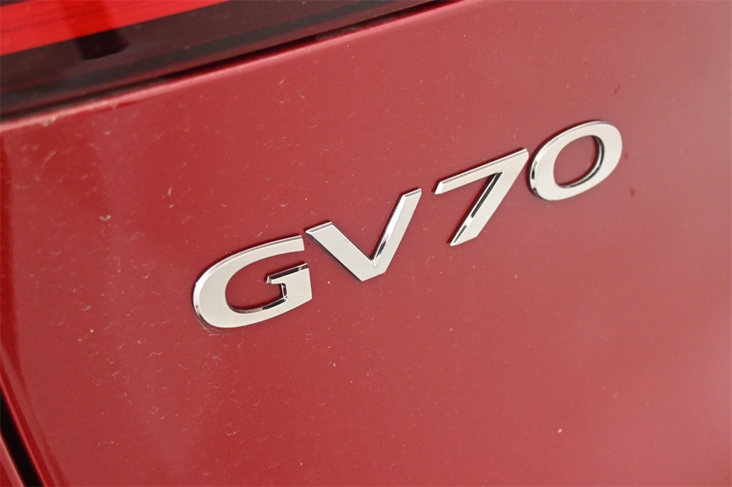 2025 Genesis GV70 2.5T 8