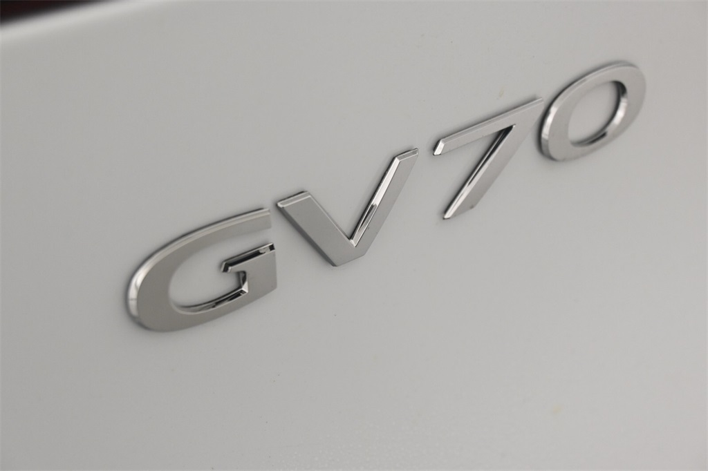 2025 Genesis GV70 2.5T 8