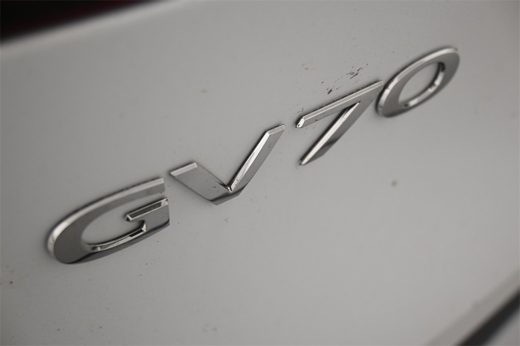 2025 Genesis GV70 2.5T 8