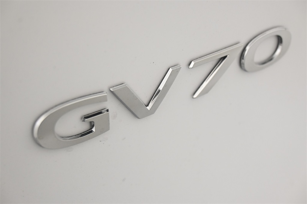 2025 Genesis GV70 2.5T 8