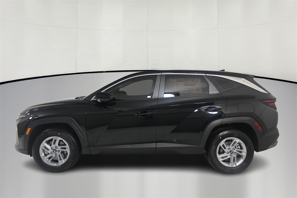 2025 Hyundai Tucson SE 4