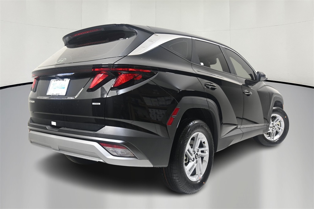 2025 Hyundai Tucson SE 7