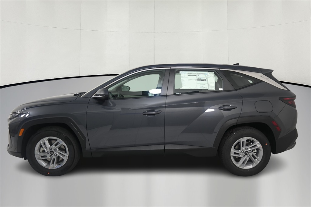 2025 Hyundai Tucson SE 4