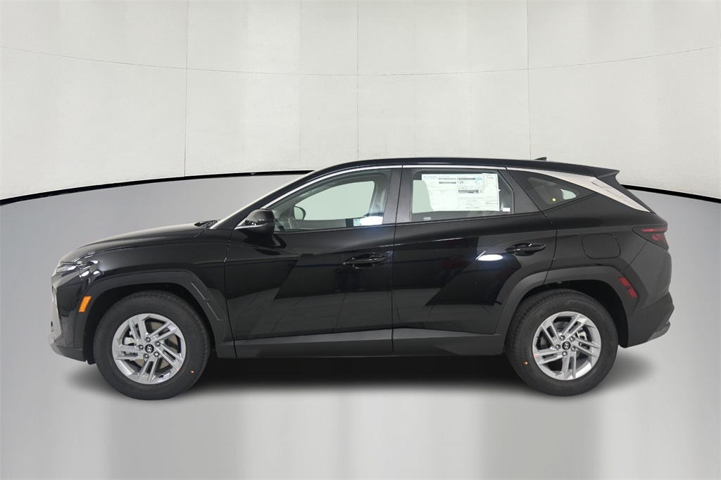 2025 Hyundai Tucson SE 3