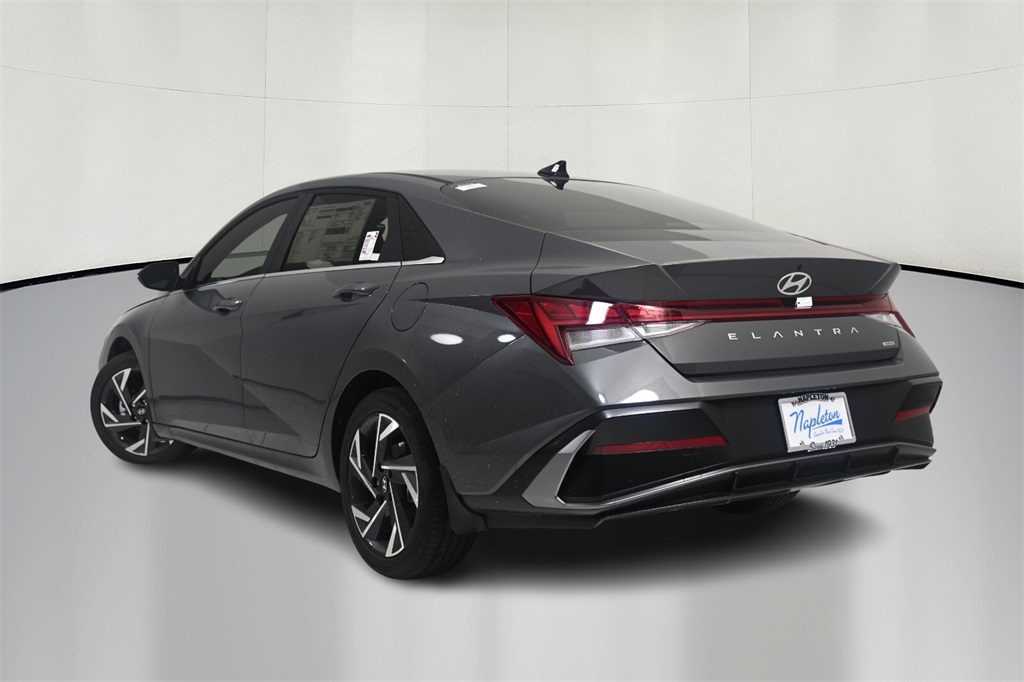 2025 Hyundai Elantra Hybrid Limited 5