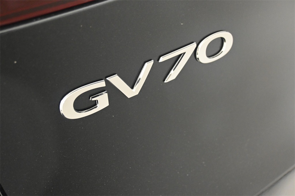 2025 Genesis GV70 2.5T 8