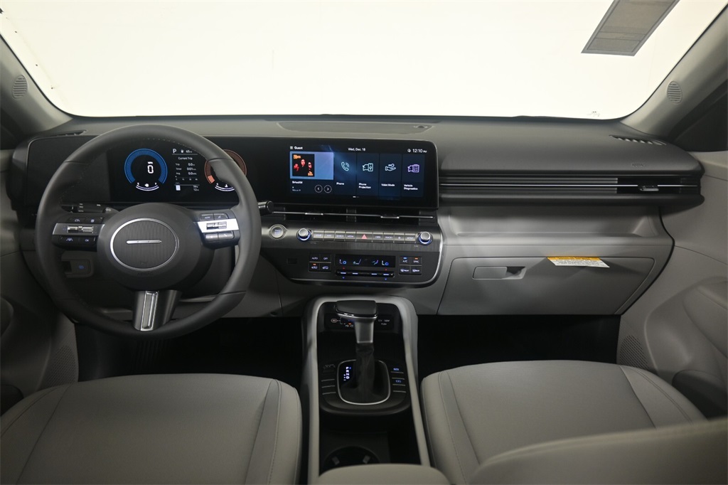 2025 Hyundai Kona SEL 12