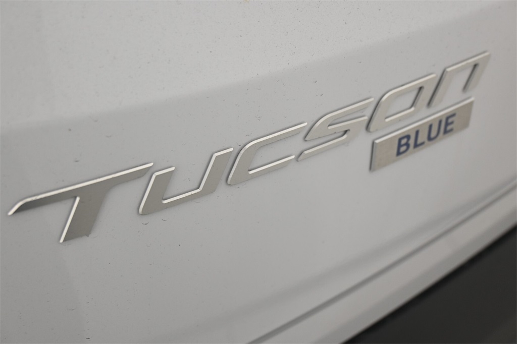 2025 Hyundai Tucson Hybrid Blue 8