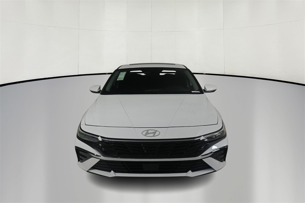 2025 Hyundai Elantra SEL 2